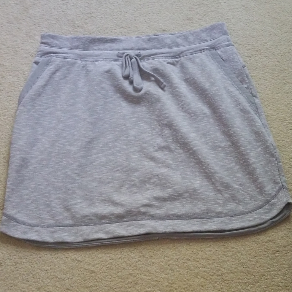 Athleta Skirt